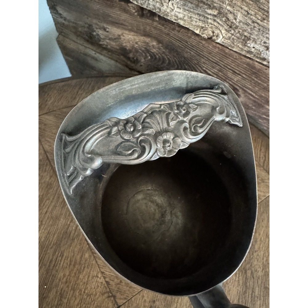 Vintage International Silver Countess Silver Plated Water Pitcher 9" w Ice Lip - Picture 3 of 12